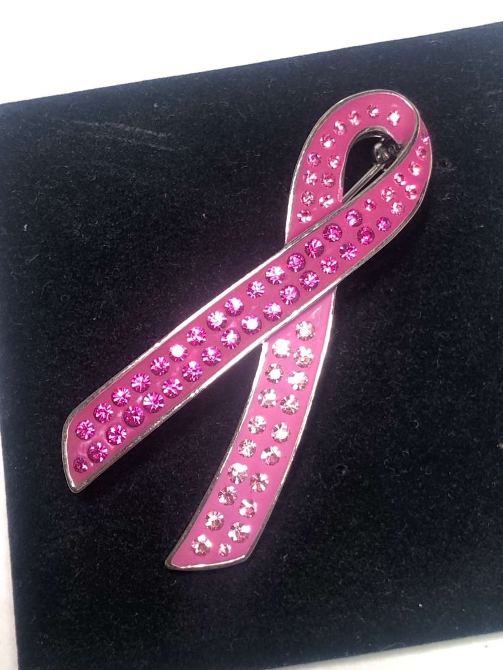 Brest cancer Awareness Pink glass rhinestone brooch silver tone